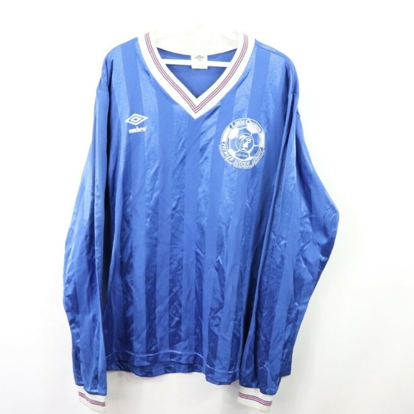 umbro soccer shirts
